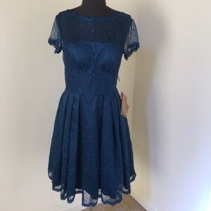 NWT! LIGHT IN THE BOX size 6 ink blue lace dress